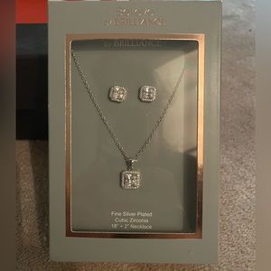 NWT Believe by Brilliance Earring and Necklace set